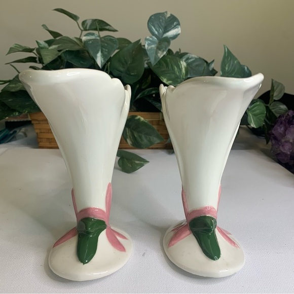 Pair Vintage Pink Flower Ceramic Fan Vases Cornucopia Style MCM 1950s White 7" - Picture 7 of 16